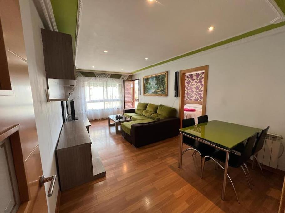 Cozy Apartment For 7 People - Port Aventura Виласека-де-Сольсина Экстерьер фото